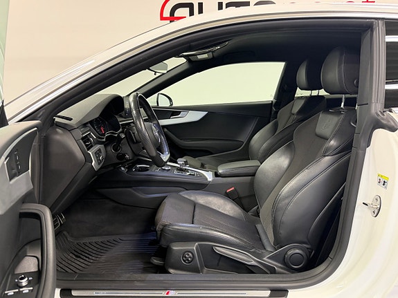 Audi A5 6 of 17