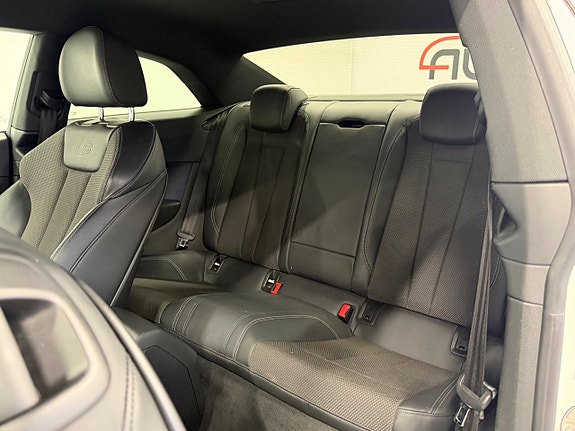 Audi A5 8 of 17