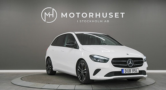 Mercedes-Benz B180 3 of 22