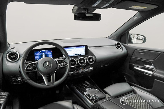 Mercedes-Benz B180 8 of 22