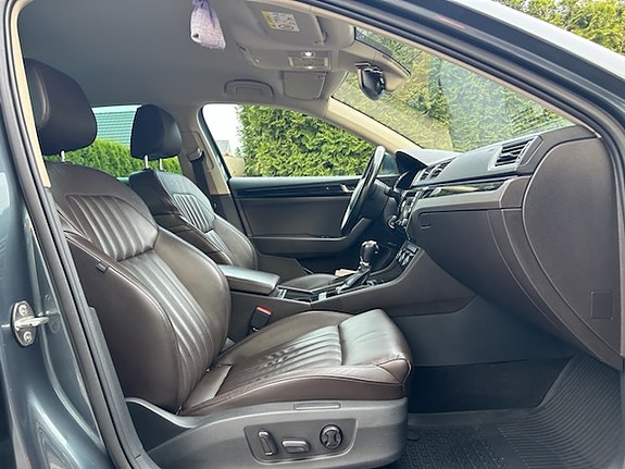 Skoda Superb 8 of 10