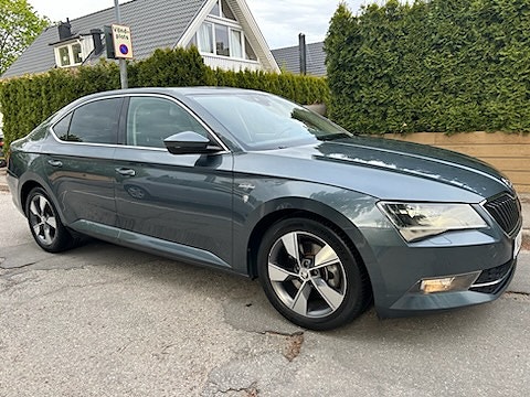 Skoda Superb 3 of 10