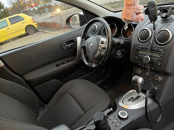 Nissan Qashqai+2 6 of 9