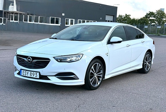 Opel Insignia 5 of 27