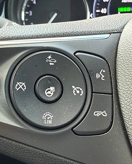 Opel Insignia 21 of 27