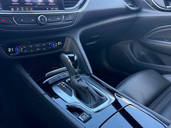 Opel Insignia 13 of 27