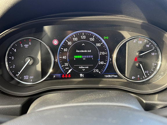 Opel Insignia 11 of 27