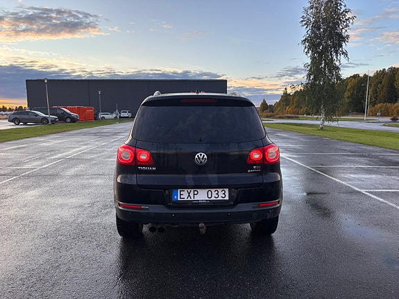 Volkswagen Tiguan 4 of 8
