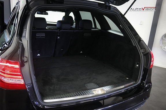 Mercedes-Benz C220 d 28 of 30