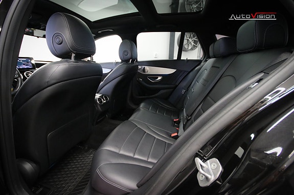Mercedes-Benz C220 d 26 of 30