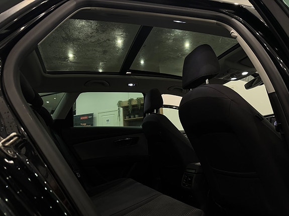 Seat Leon 9 of 25