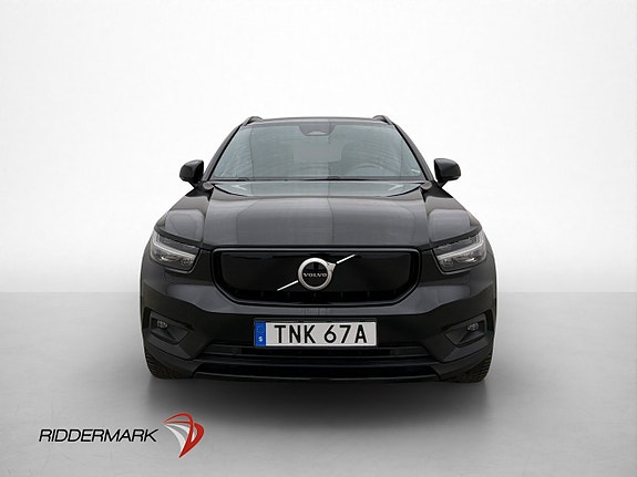 Volvo XC40 3 of 30