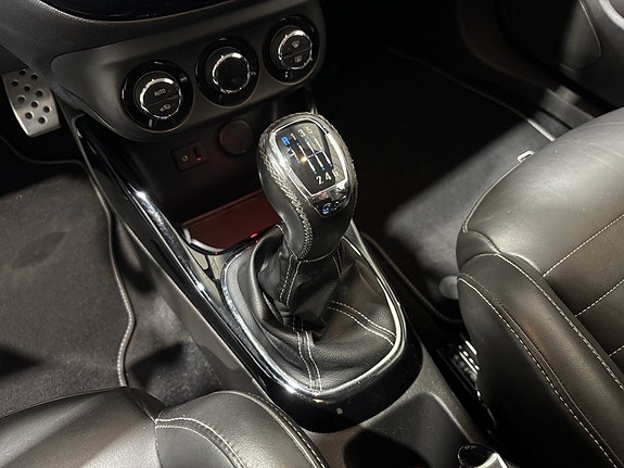 Opel Corsa 15 of 23