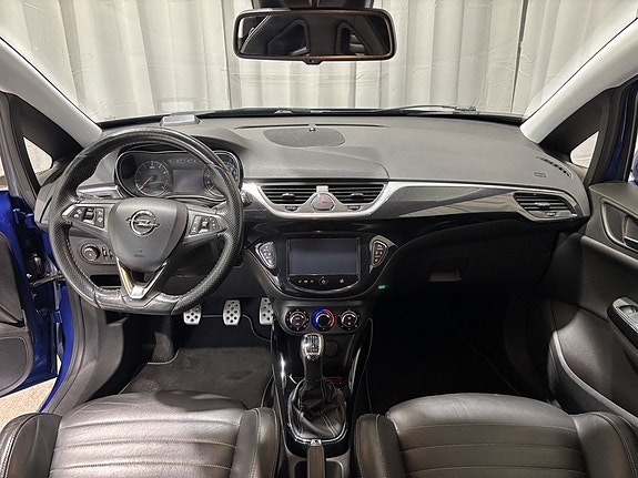 Opel Corsa 13 of 23