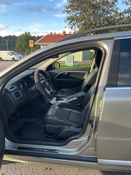 Volvo V70 5 of 6