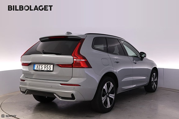 Volvo XC60 3 of 19