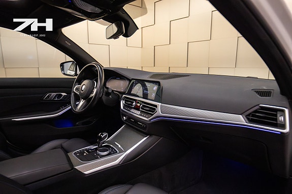 BMW M340d 14 of 23