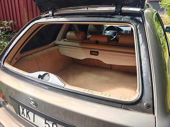 BMW 530i 24 of 25