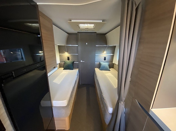 Adria Alpina 613 UT ALDE/Långbäddar/Året runt standard 13 of 15