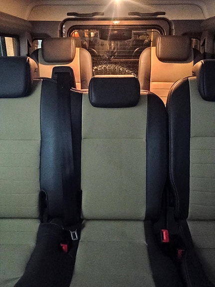Land Rover Defender 110 12 of 12