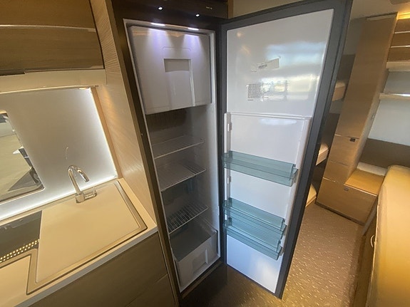 Adria Adora 593 UK ALDE/Barnkammarvagn/Året runt standard 13 of 17