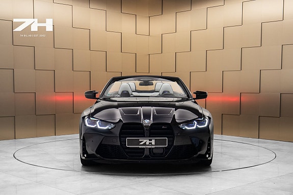 BMW M4 8 of 27