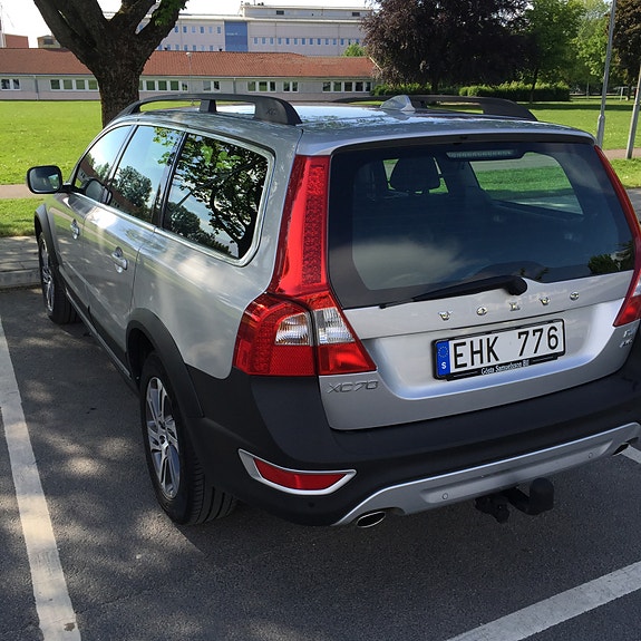 Volvo XC70 4 of 6