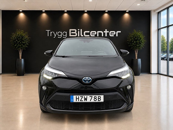 Toyota C-HR 8 of 23