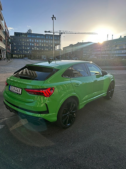 Audi RS Q3 7 of 9