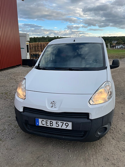 Peugeot Partner 4 of 11
