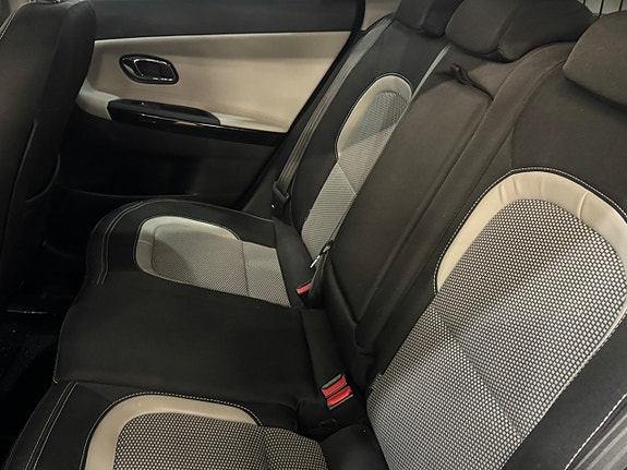 Kia Ceed 4 of 6