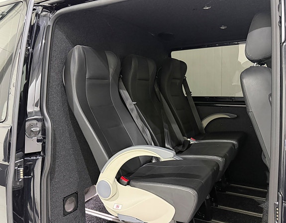 Volkswagen Transporter 13 of 20