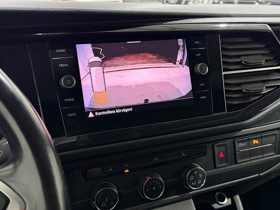 Volkswagen Transporter 14 of 20