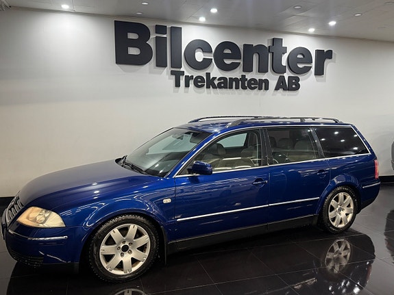Volkswagen Passat 2 of 7