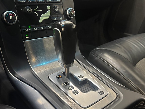 Volvo V70 11 of 11