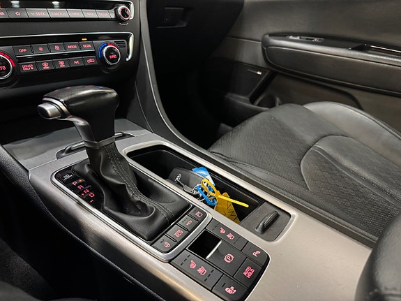Kia Optima 9 of 13