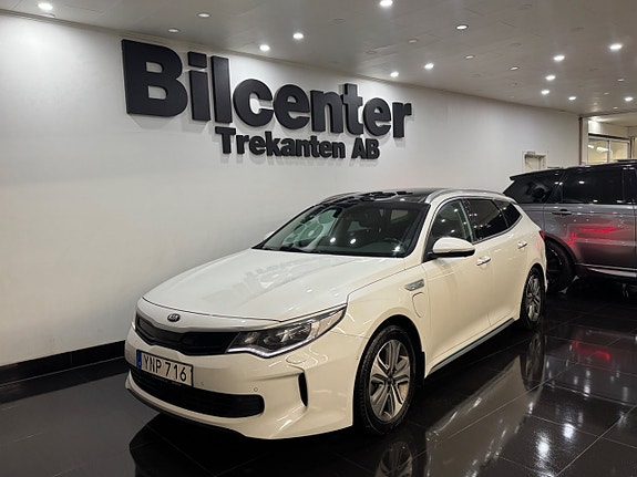 Kia Optima 2 of 13