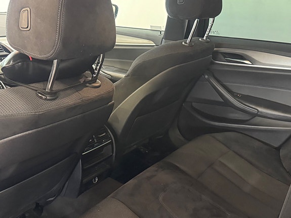 BMW 520d 9 of 17