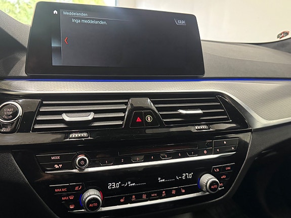 BMW 520d 12 of 17