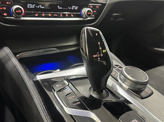 BMW 520d 13 of 17
