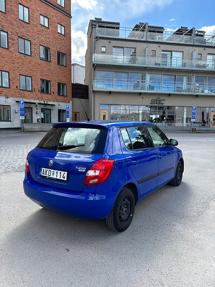 Skoda Fabia 5 of 13