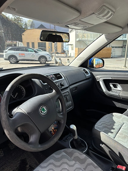 Skoda Fabia 10 of 13
