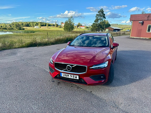 Volvo V60 4 of 6