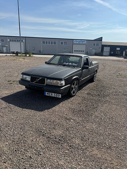 Volvo 940 2 of 7