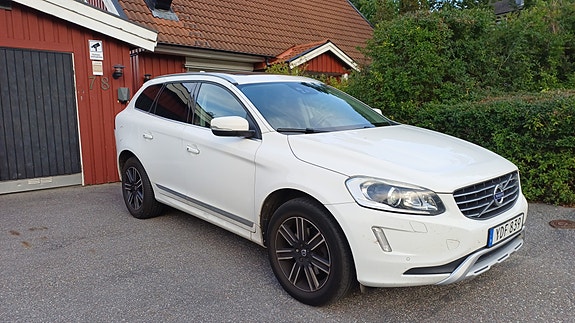 Volvo XC60 4 of 9