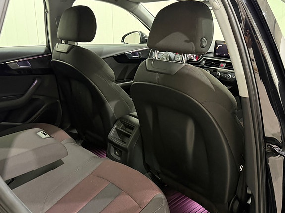 Audi A4 11 of 15