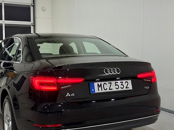 Audi A4 4 of 15