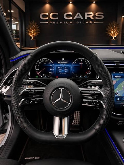 Mercedes-Benz E300 11 of 17