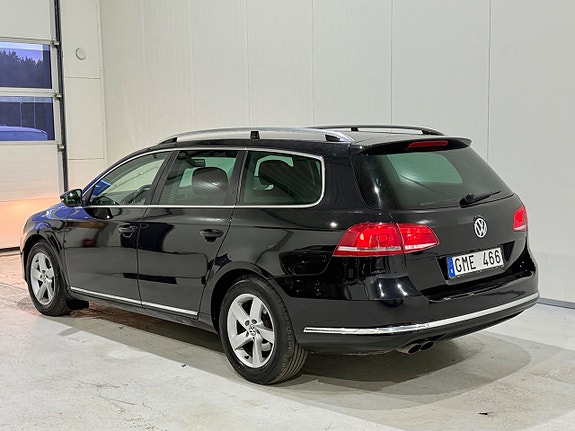 Volkswagen Passat 3 of 13