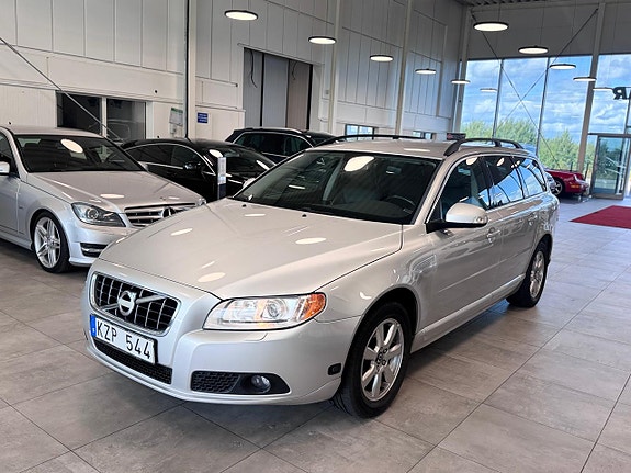 Volvo V70 4 of 18